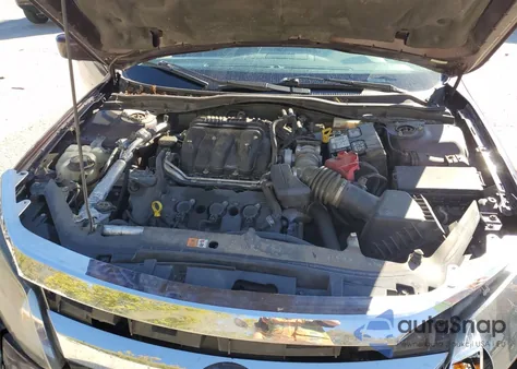 2011 Ford Fusion Sel z USA, uszkodzony, nr VIN 3FAHP0JG3BR160120